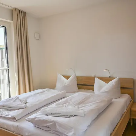 Ilex Appartements Born Room photo